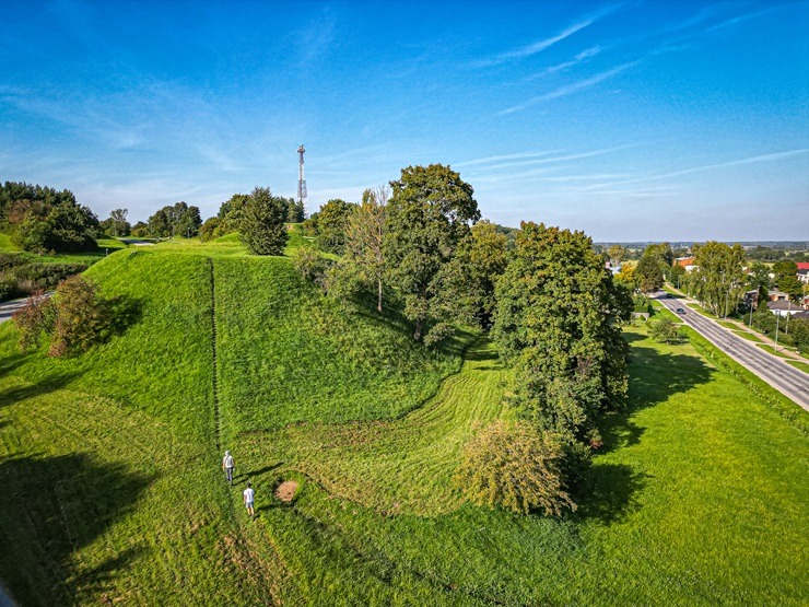 Vietas ar senvēsturi un mistiku Tukuma apkārtnē 380799