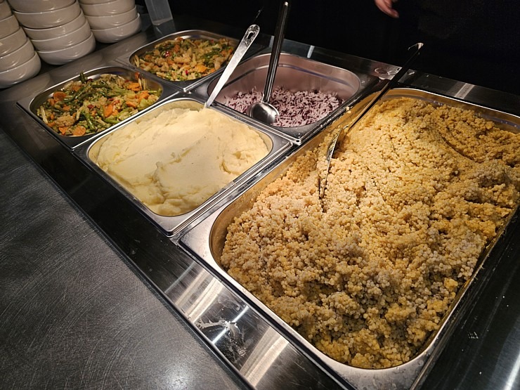 Tiek atklāta ēdināšanas zona « POSTe food hall » tirdzniecības centrā « Origo »  Tiek atklāta ēdināšanas zona « POSTe food hall » tirdzniecības centrā « Origo » 380823