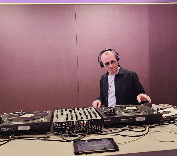 Tiek atklāta ēdināšanas zona « POSTe food hall » tirdzniecības centrā « Origo »  Tiek atklāta ēdināšanas zona « POSTe food hall » tirdzniecības centrā « Origo » 380831