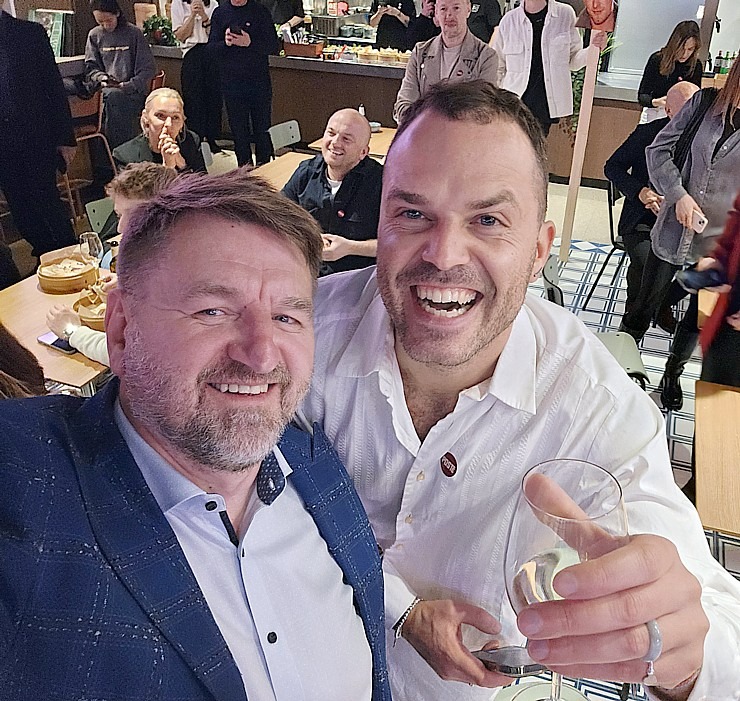 Tiek atklāta ēdināšanas zona « POSTe food hall » tirdzniecības centrā « Origo »  Tiek atklāta ēdināšanas zona « POSTe food hall » tirdzniecības centrā « Origo » 380837