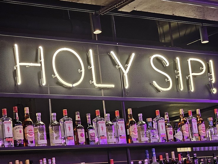 Tiek atklāta ēdināšanas zona « POSTe food hall » tirdzniecības centrā « Origo »  Tiek atklāta ēdināšanas zona « POSTe food hall » tirdzniecības centrā « Origo » 380846