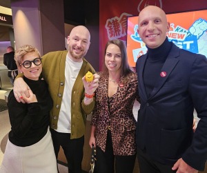 Tiek atklāta ēdināšanas zona « POSTe food hall » tirdzniecības centrā « Origo » 33