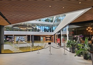 Tiek atklāta ēdināšanas zona « POSTe food hall » tirdzniecības centrā « Origo » 4