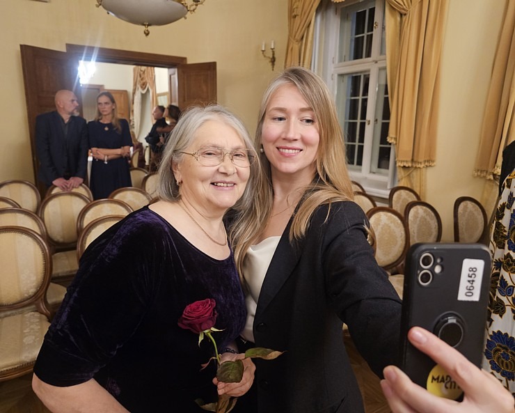 Latvijas Piļu un muižu asociācija svin 25 gadu jubileju Mālpils muižā 380908