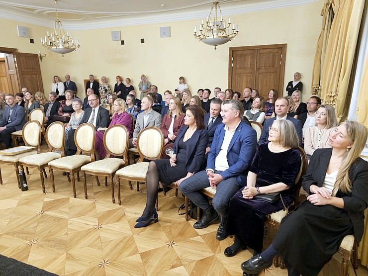 Latvijas Piļu un muižu asociācija svin 25 gadu jubileju Mālpils muižā 380897