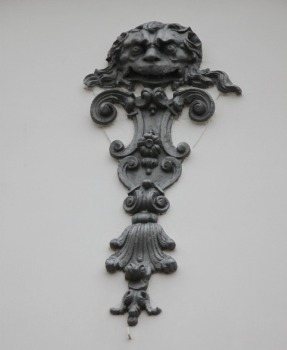 Apceļojam Latviju ar 486 zirgspēku jaudīgo « Xpeng G6 » - Jelgavas pils. Sadarbībā ar Autobrava 21