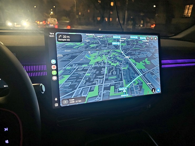 Ar 486 zirgspēku jaudīgo « Xpeng G6 » dodamies uz Latgales laukiem. Sadarbībā ar Autobrava 381003