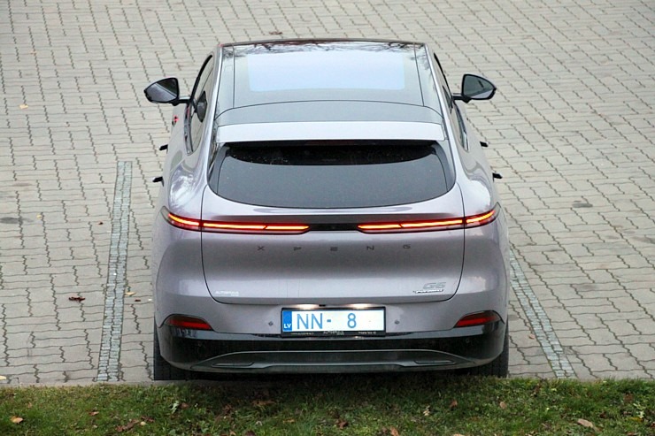 Apceļojam Latviju ar 486 zirgspēku jaudīgo « Xpeng G6 » no auto centra «Autobrava» 381035