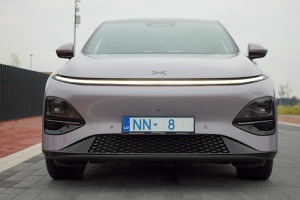 Apceļojam Latviju ar 486 zirgspēku jaudīgo « Xpeng G6 » no auto centra «Autobrava» 14