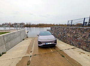 Apceļojam Latviju ar 486 zirgspēku jaudīgo « Xpeng G6 » no auto centra «Autobrava» 4