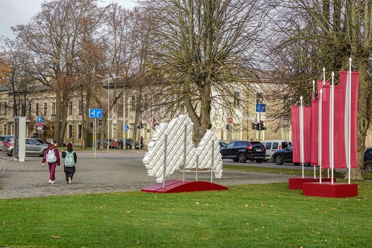 Ventspils patriotiskās noskaņās gaida svētkus 381084