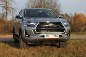 Sadarbībā ar auto nomu «SIXT Latvija» apceļojam Latviju - Toyota Hilux no 53 eiro dienā 21