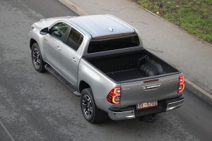 Sadarbībā ar auto nomu «SIXT Latvija» apceļojam Latviju - Toyota Hilux no 53 eiro dienā 28