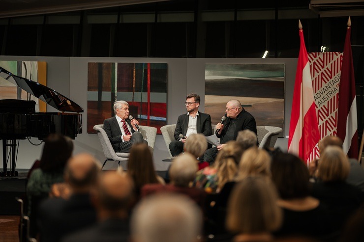 Ar vērienu svin koncertzāles «Lielais Dzintars» 10 gadu dzimšanas dienu 381129