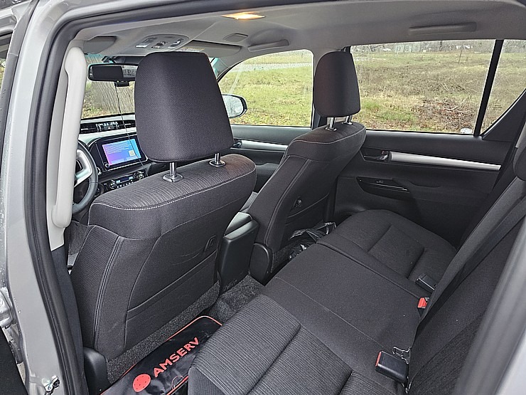 Toyota Hilux ir izcils piedzīvojumu auto, ko piedāvā «SIXT Latvija» no 53 eiro dienā 381152