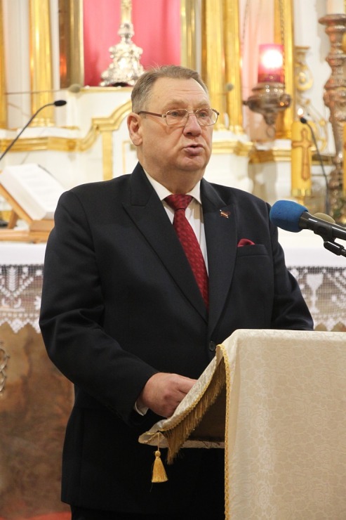 Katoļu kardināls Jānis Pujats kopā ar kristiešiem svin savu 95. dzimšanas dienu 381395