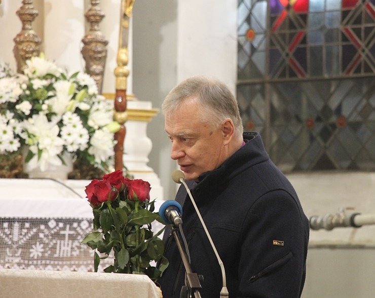 Katoļu kardināls Jānis Pujats kopā ar kristiešiem svin savu 95. dzimšanas dienu 381426