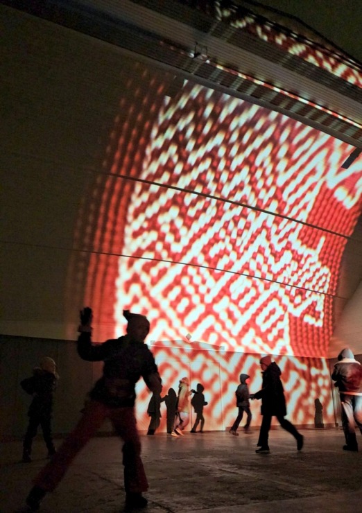 Gaismas festivāls «Staro Rīga 2025» uzrunā pilsētas viesus un rīdziniekus 381485