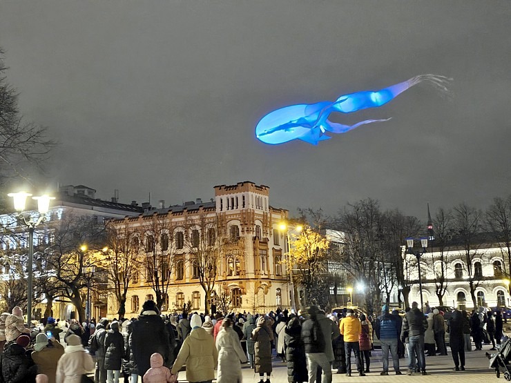 Gaismas festivāls «Staro Rīga 2025» uzrunā pilsētas viesus un rīdziniekus 381478