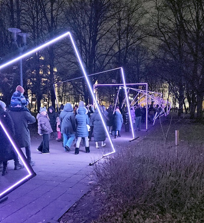 Gaismas festivāls «Staro Rīga 2025» uzrunā pilsētas viesus un rīdziniekus 381480