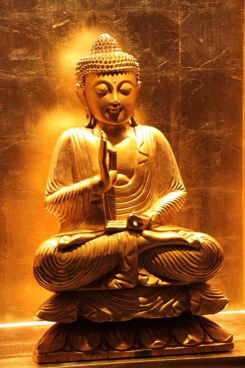 Valsts svētku laikā Rīgas ostā pirmoreiz viesojas Vācijas «AIDA Cruises» kuģis «AIDAprima» 381611