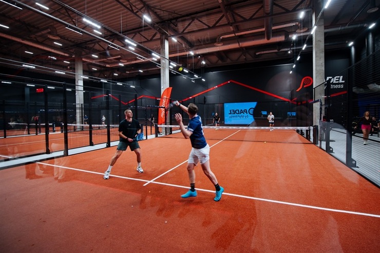 «MyFitness Sāga» sporta klubā atklāj trīs jaunus Padel kortus. Foto: MyFitness.lv 381668