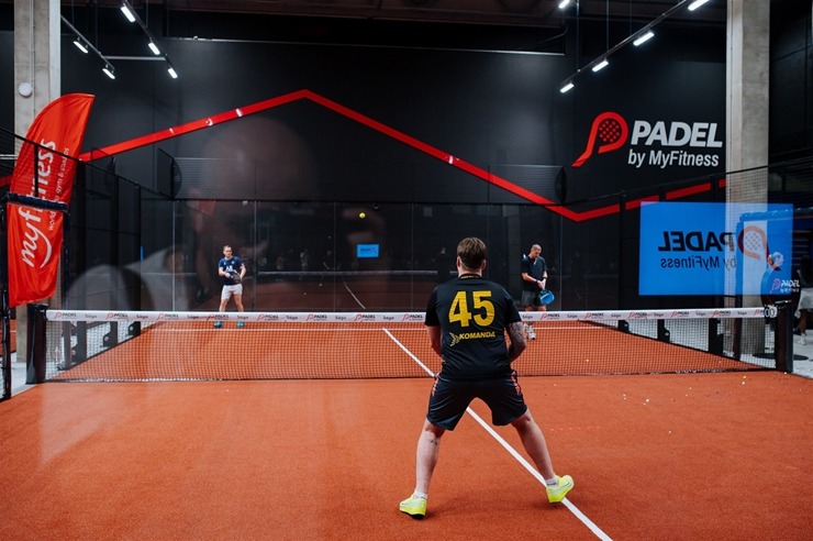 «MyFitness Sāga» sporta klubā atklāj trīs jaunus Padel kortus. Foto: MyFitness.lv 381673