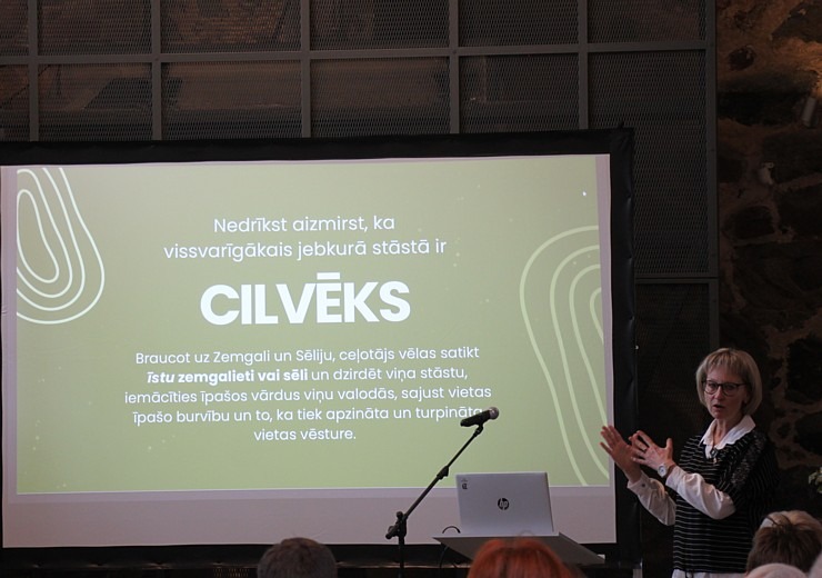 Zemgales Tūrisma asociācija satiekas Dobeles pilī un sveic gada labākos tūrisma objektus un uzņēmējus 381791