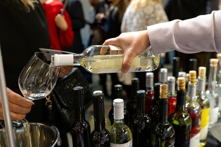 Noskaidro labākos no labākajiem Latvijas augļu - ogu vīnus 381873