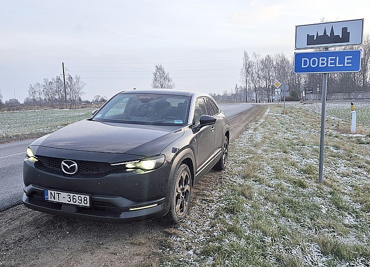 Sadarbībā ar auto nomu «Europcar Latvija» iepazīstam Dobeles pili 381948