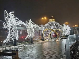 Pārliecināmies, ka «LIDO» Atpūtas centra Ziemassvētku egli tiešā veidā neredz, bet tā tomēr ir! 6