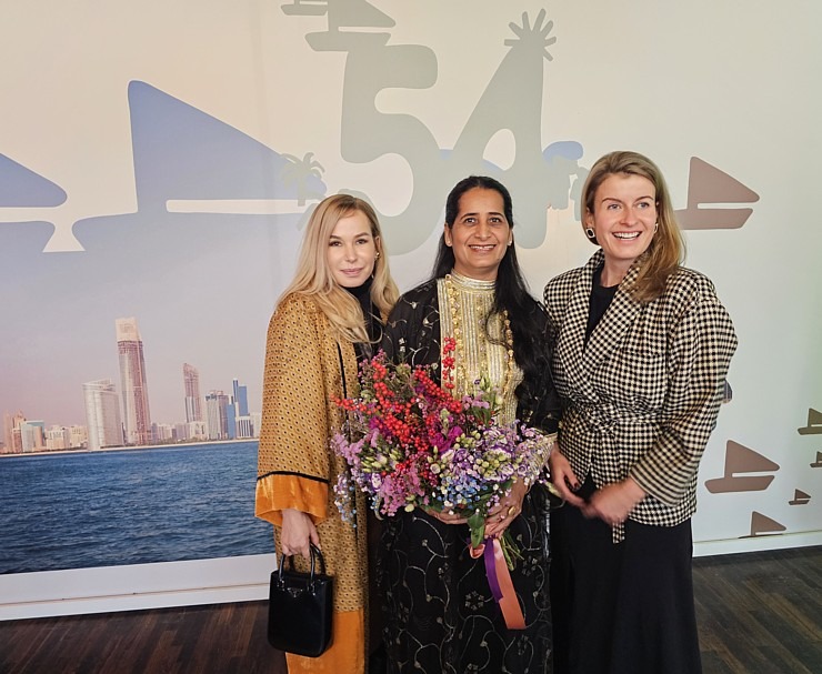 Apvienoto Arābu Emirātu vēstniecība Latvijā rīko valsts 54.gadadienas svinības 382128