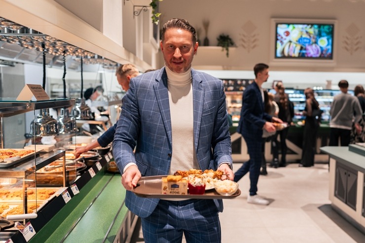 Atjaunotā LIDO restorāna atklāšanas pasākums tirdzniecības centrā «Domina Shopping». Foto: Ivars Ķezbers 382412