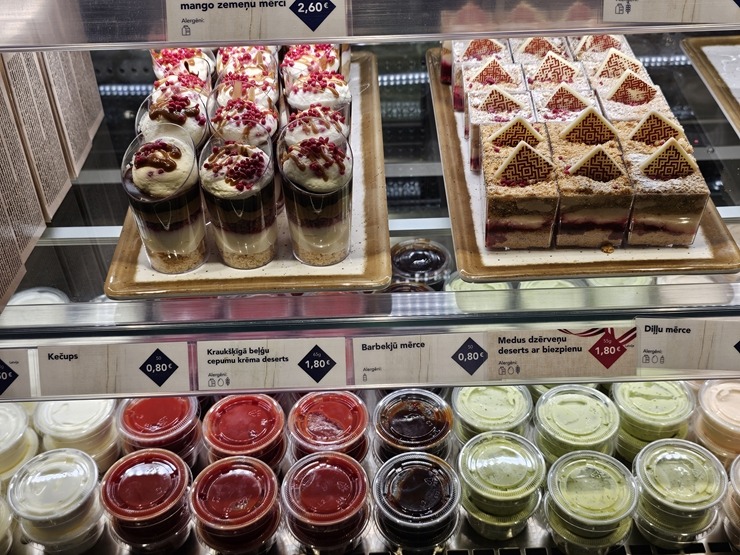 Apmeklējam un izbaudām atjaunoto LIDO restorānu tirdzniecības centrā «Domina Shopping» 382451