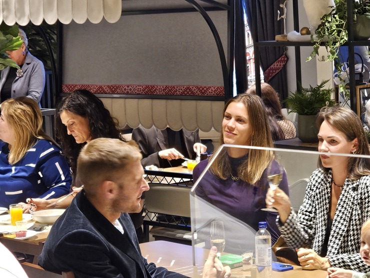 Apmeklējam un izbaudām atjaunoto LIDO restorānu tirdzniecības centrā «Domina Shopping» 382461