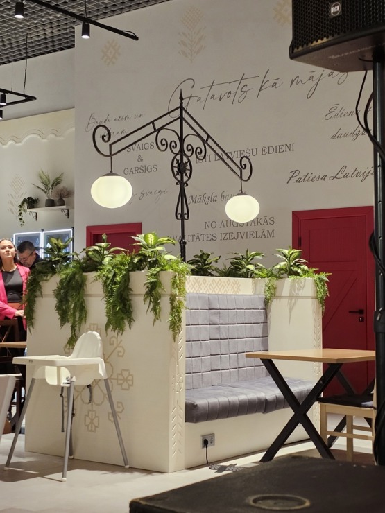 Apmeklējam un izbaudām atjaunoto LIDO restorānu tirdzniecības centrā «Domina Shopping» 382465