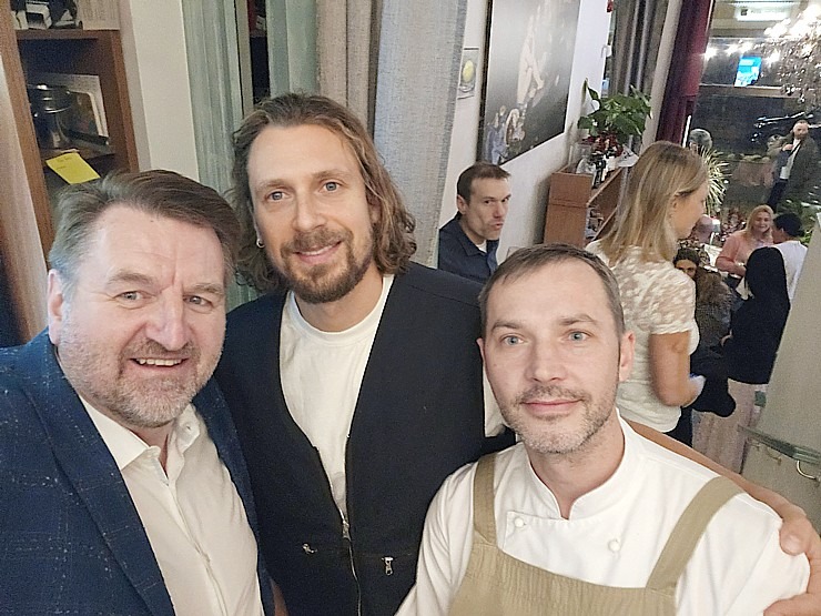 Uz Blaumaņa ielas Rīgā ir atvēries jauns restorāns «Mama Bistro Riga» 382666