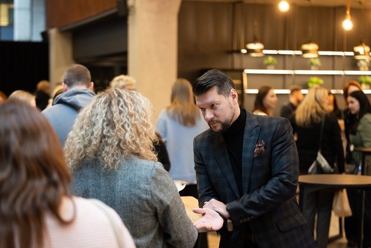 «Latvijas Tūrisma Forums 2025» ir izcila profesionālo kontaktu vieta. Foto: Reinis Oliņš 383154