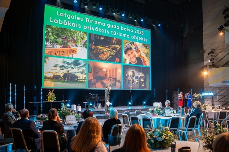 Latgales Tūrisma asociācija jau desmito gadu organizē «Latgales Tūrisma gada balvu» pasniegšanu. Foto: Latgale.Travel 383349