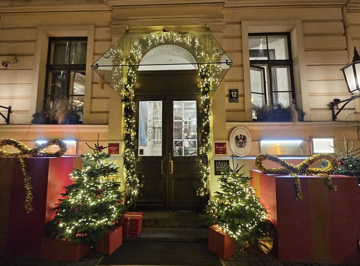 «Coral Travel» rīko Vecrīgas «Grand Palace Hotel Riga» vakariņas ar Latvijas tūrisma firmām, Turcijas viesnīcam «Regnum Carya» un «Regnum The Crown» 383488