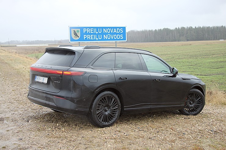 Sadarbībā ar «Autobrava» esam Latgales ceļos ar jaudīgo «Xpeng G9» 383752