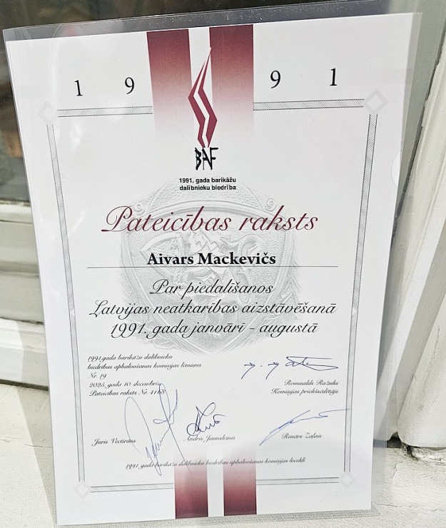 1991.gada barikāžu muzejā notiek Pateicības raksta apbalvošanas pasākums 384161