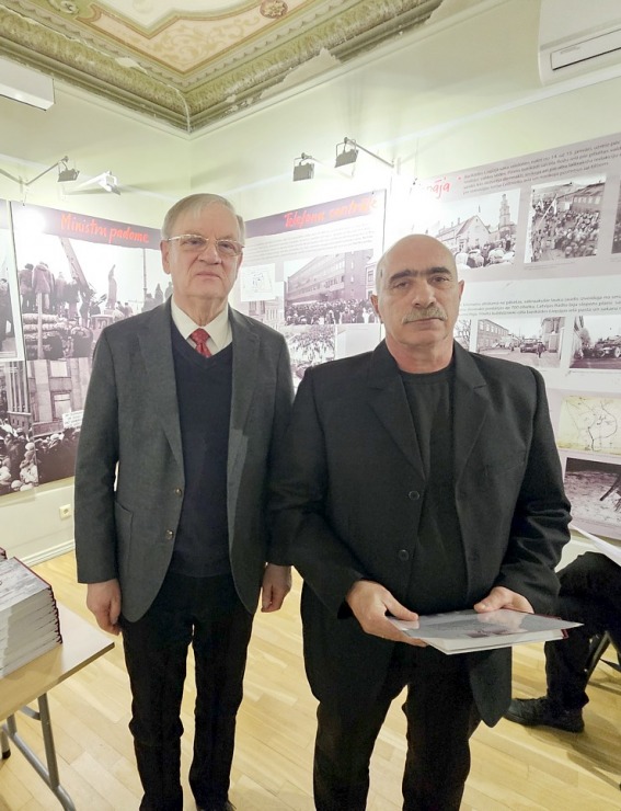 1991.gada barikāžu muzejā notiek Pateicības raksta apbalvošanas pasākums 384137