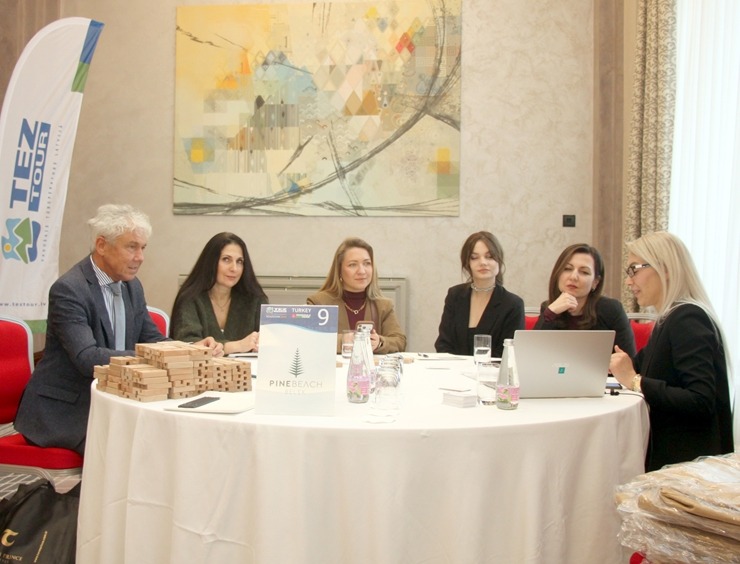 «Tez Tour» rīko Turcijas «Roadshow 2026» Latvijas tūrisma firmām «Grand Hotel Kempinski Riga» 384425