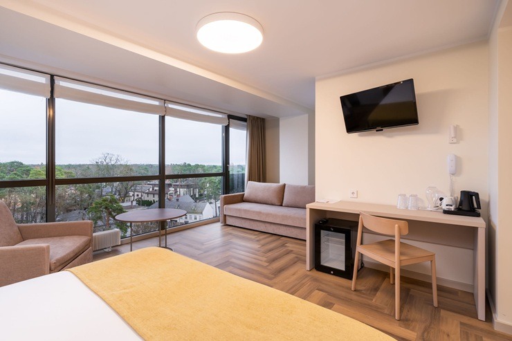 «Jūrmala SPA Hotel» iegūst «4 zvaigznes Superior» kategoriju. Ieskats komforta klases un ģimenes istabiņās 384590
