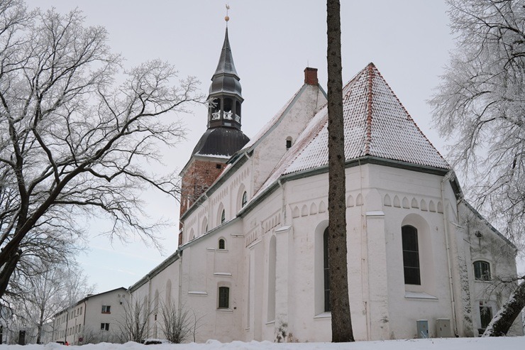 Auksti, bet skaisti - ziemas valdzinājums Valmieras novadā 384853