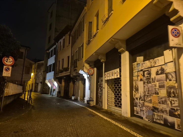 Travelnews.lv dodas vēlā vakara pastaigā pa Ziemeļitālijas pilsētu Treviso 387378