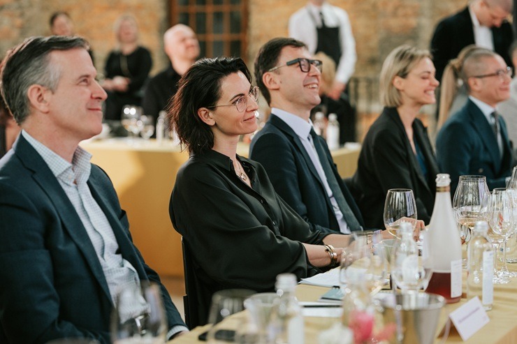 Ieskats šampanieša un gastronomijas saderības simpozijā un konkursā «Chefs + Champagne» 387489