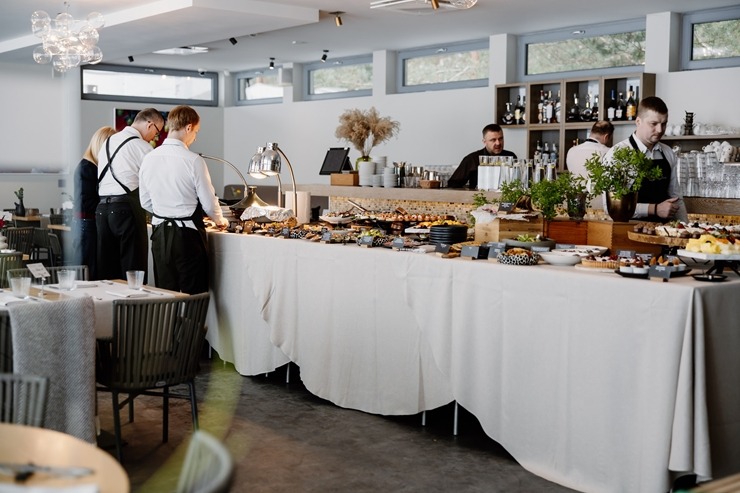 Daži fotomirkļi no Jūrmalas restorāna «36.line Grill Restaurant» jaunā koncepta «After-work brunch» ēdienkartes. Foto:  Inga Bitere 387547