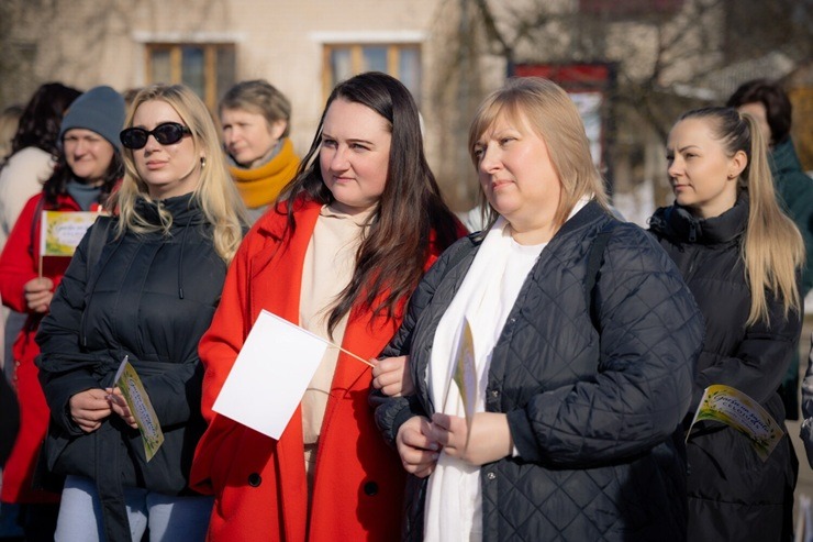Krāslavā dāmas dodas īpašā garšu un sajūtu pārgājienā 388056